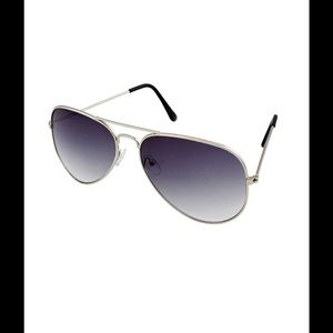 Aviator style sunglasses Unisex