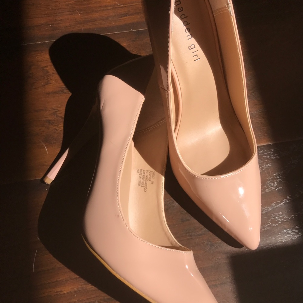 Madden Girl Blush / Nude  pumps heels