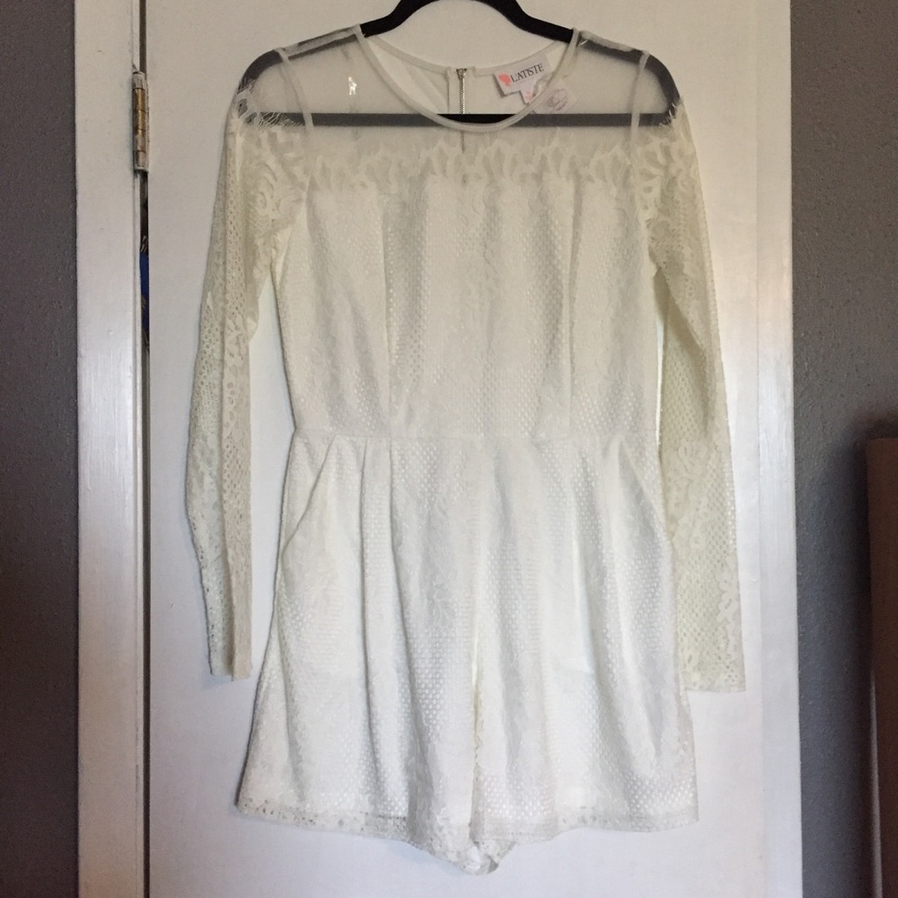 NWT - White Lacey romper - Medium