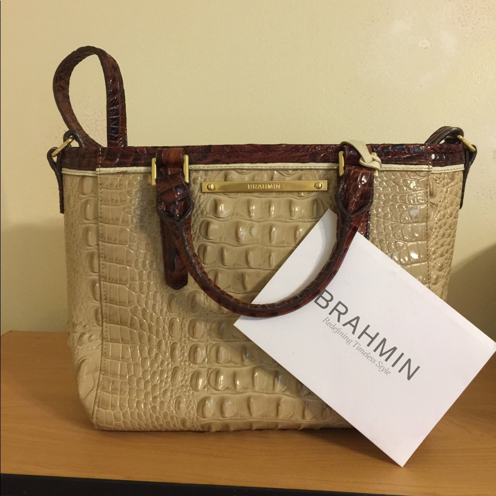 Brahmin hand bag- BARELY CARRIED!