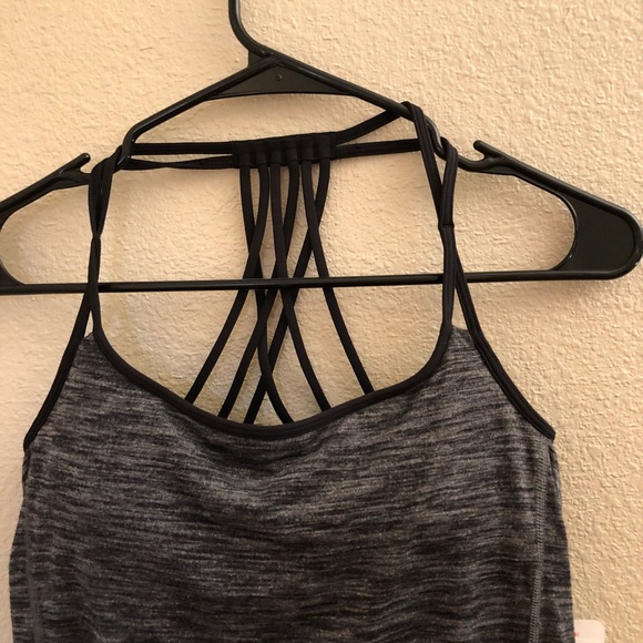 Lululemon lighten up tank - Picture 4 of 7