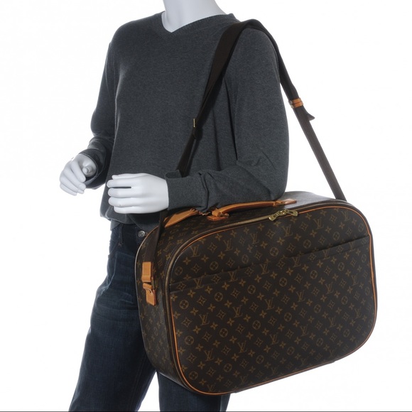 🌷SOLD🌷Authentic Louis Vuitton Pack All. - Picture 1 of 8