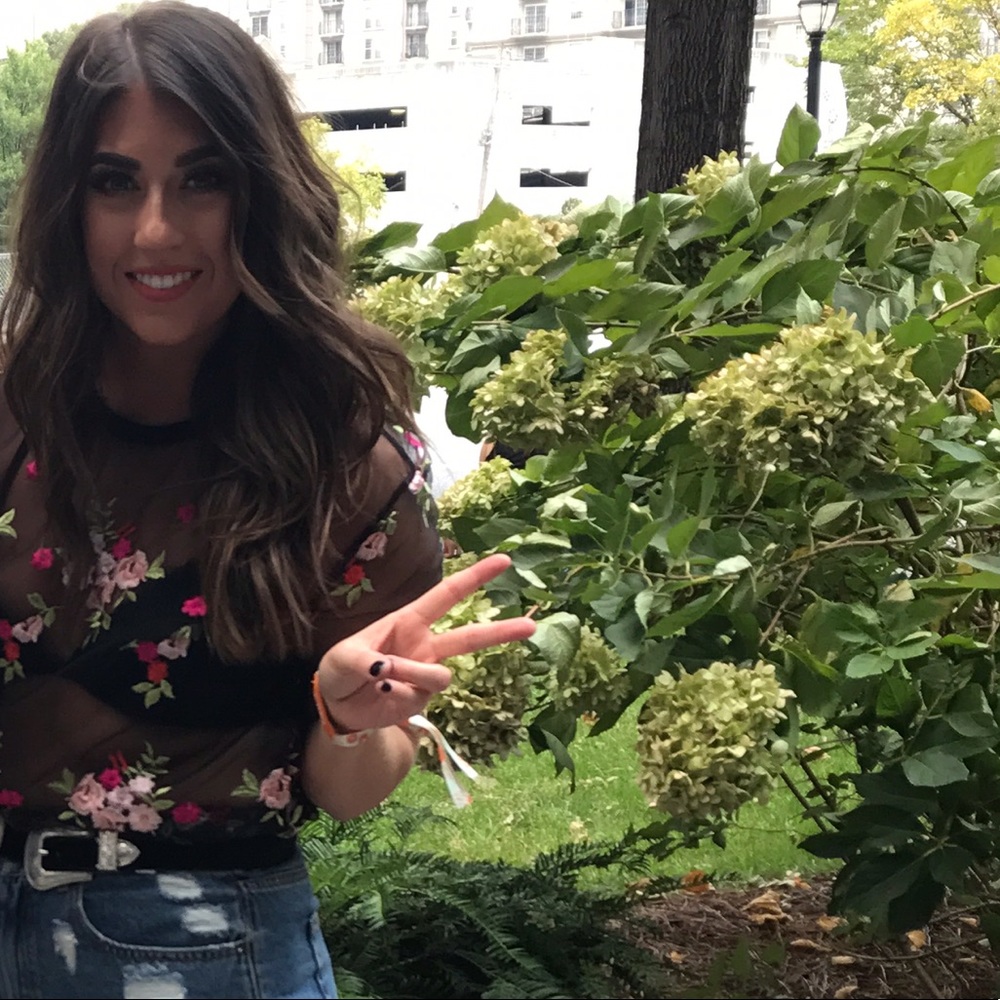 Meet your Posher, Amy