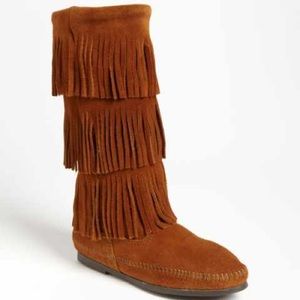 Minnetonka brown fringe boots