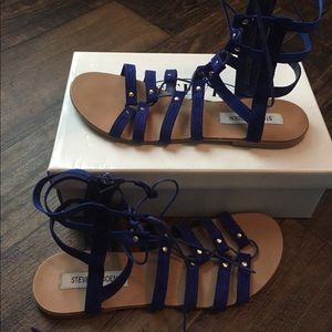 Steven madden sandals
