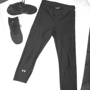 Under Armor Crop Leggings