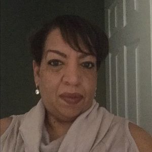 Meet your Posher, Lynette