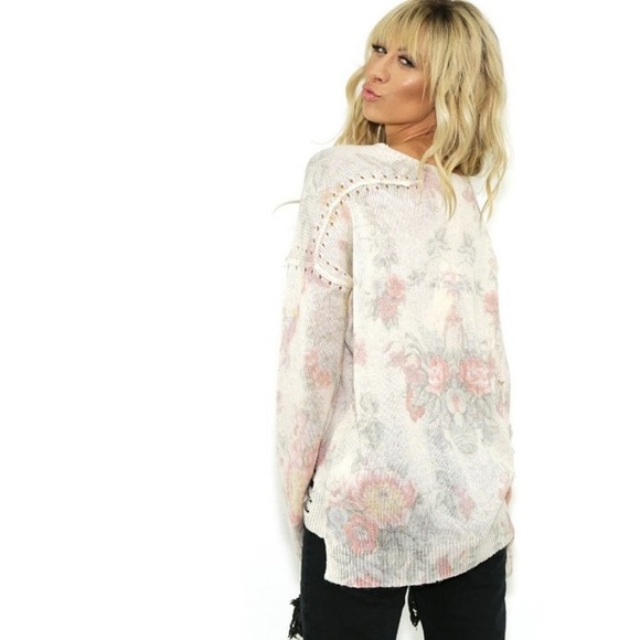 Wildfox Sweaters - WILDFOX Old Florals Venice Canal in Vintage Lace