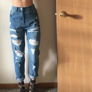 Distressed High Waisted Boyfriend Jeans