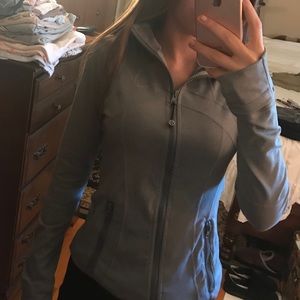 grey lululemon define jacket size 4