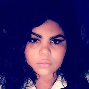 Meet your Posher, Micka