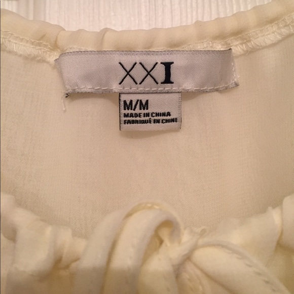 ✨XXVI white blouse✨ - Picture 7 of 8