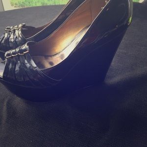 Sam Libby patent leather wedge