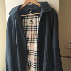 Burberry Zippered Dark Gray Raincoat - Size L