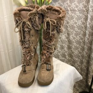 50% OFF❗️ Leather & Fur Lace Up Wedge Tan Boots