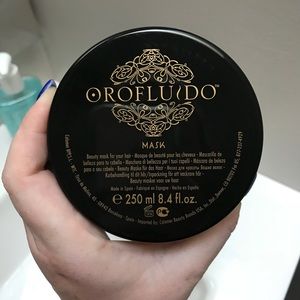 Luxurious hair mask