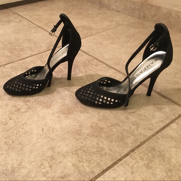 Black Rampage Heels - Picture 3 of 6