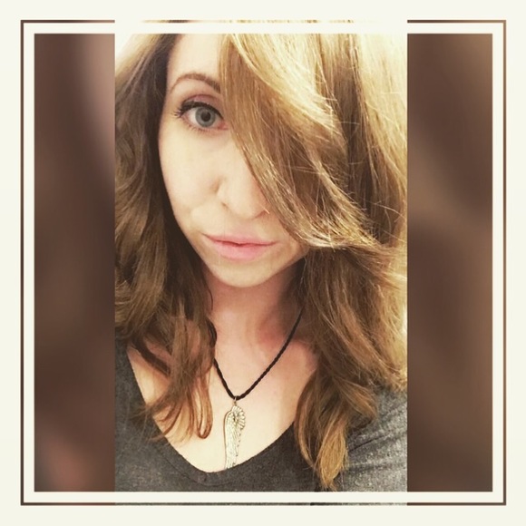 Meet your Posher, Autumn - Picture 1 of 1