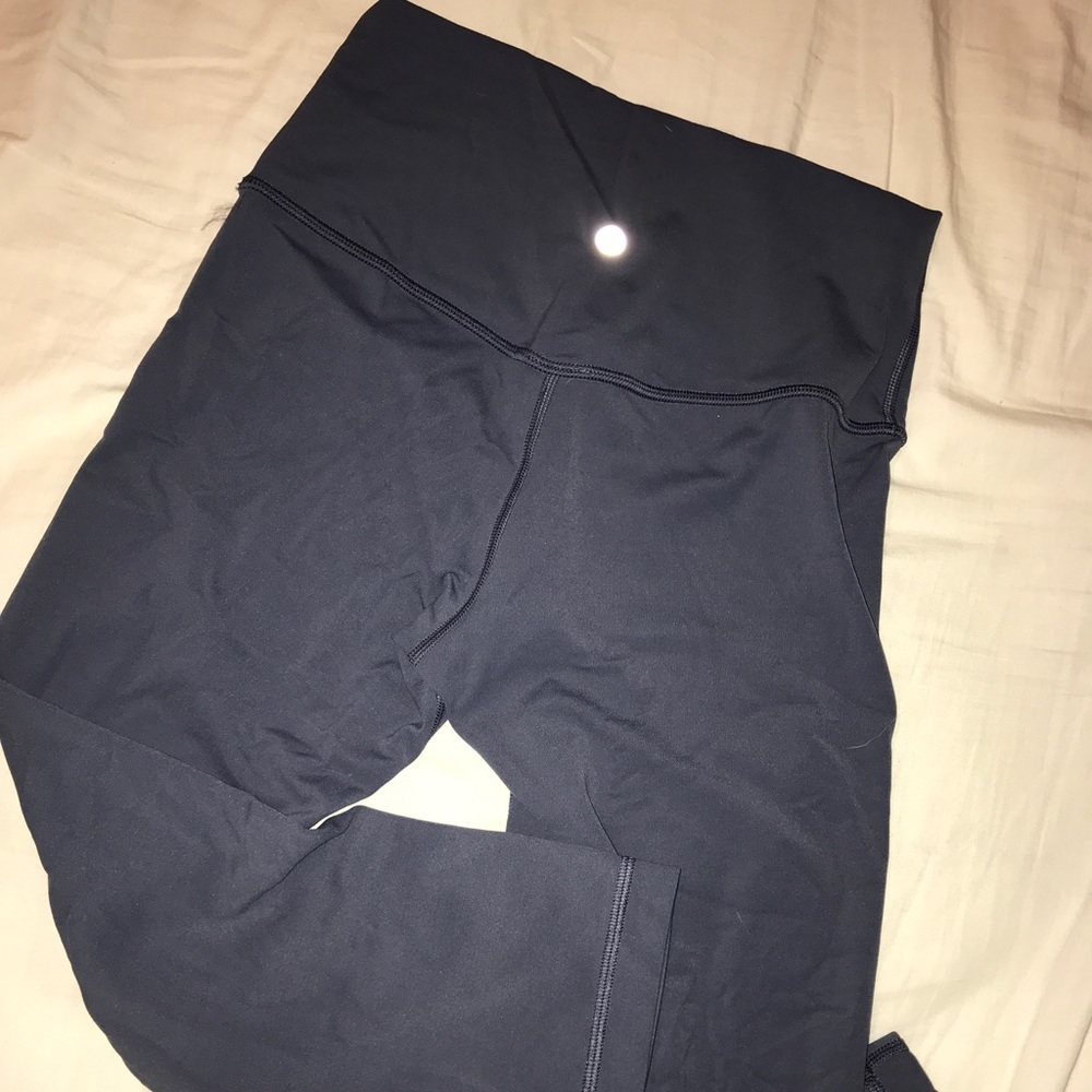 Lulu cropped leggings
