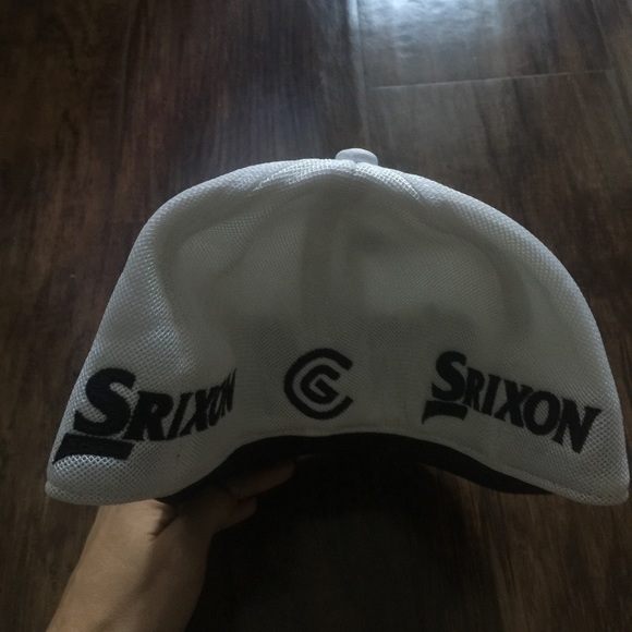 Men's Cleveland Golf Hat - Picture 6 of 7