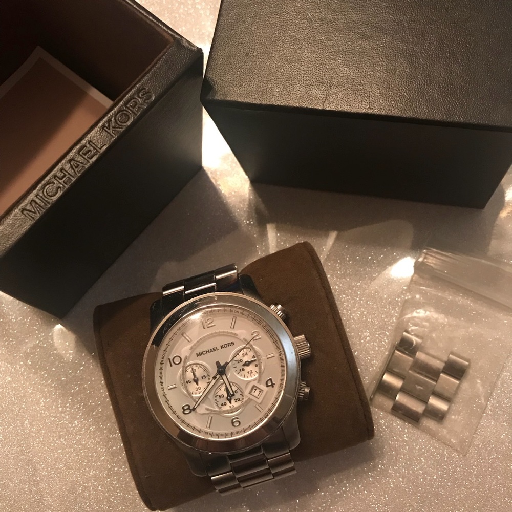 Michael Kors Oversized Runway Silver Watch Auth