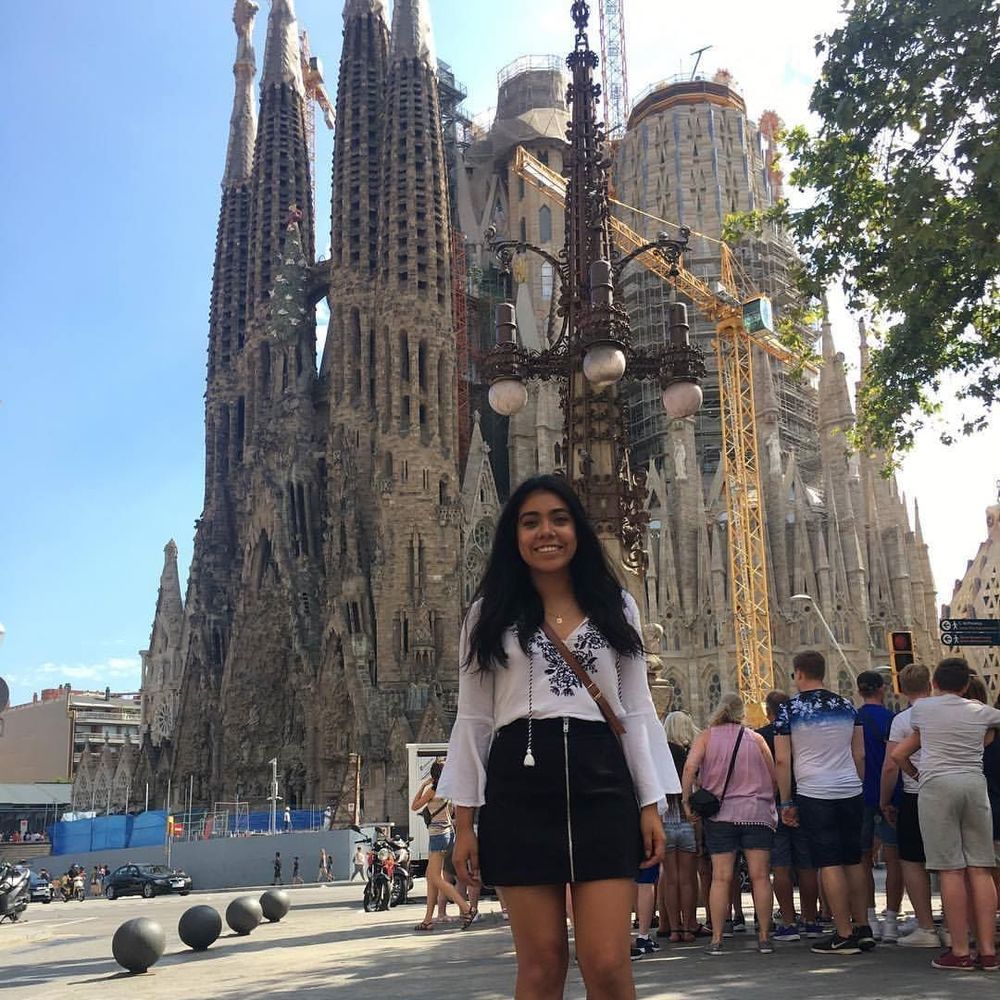 Meet your Posher, Zahra