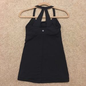 Lululemon workout top
