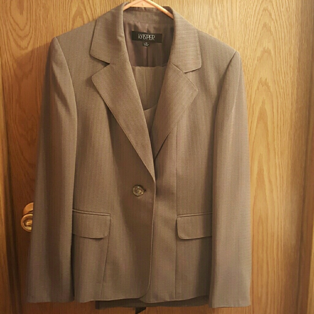 3 piece Kasper suit