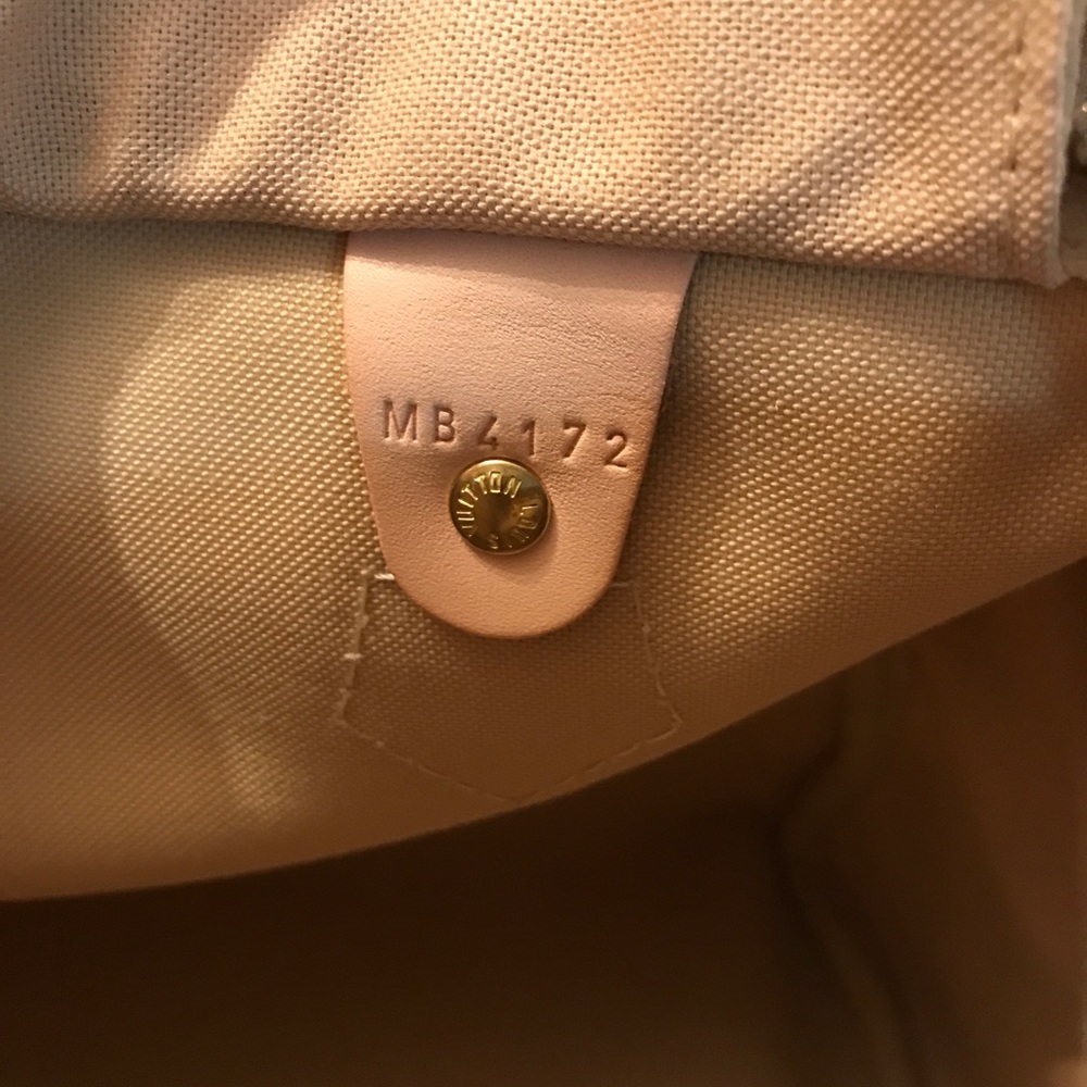 SOLD - Picture 2 of 8