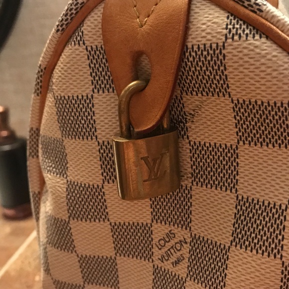 SOLD - Picture 4 of 8