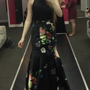 Size 5/6 Two Piece Dave & Johnny Prom Dress