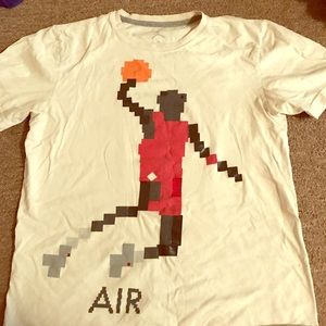 Men's Medium Jordan shirt