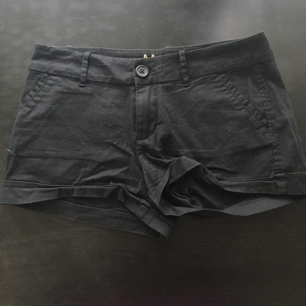 Black Mercer Shorts Size 5/6