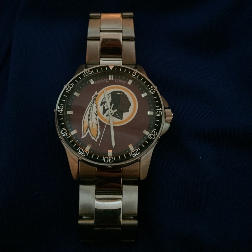 Sale!!! Redskins watch