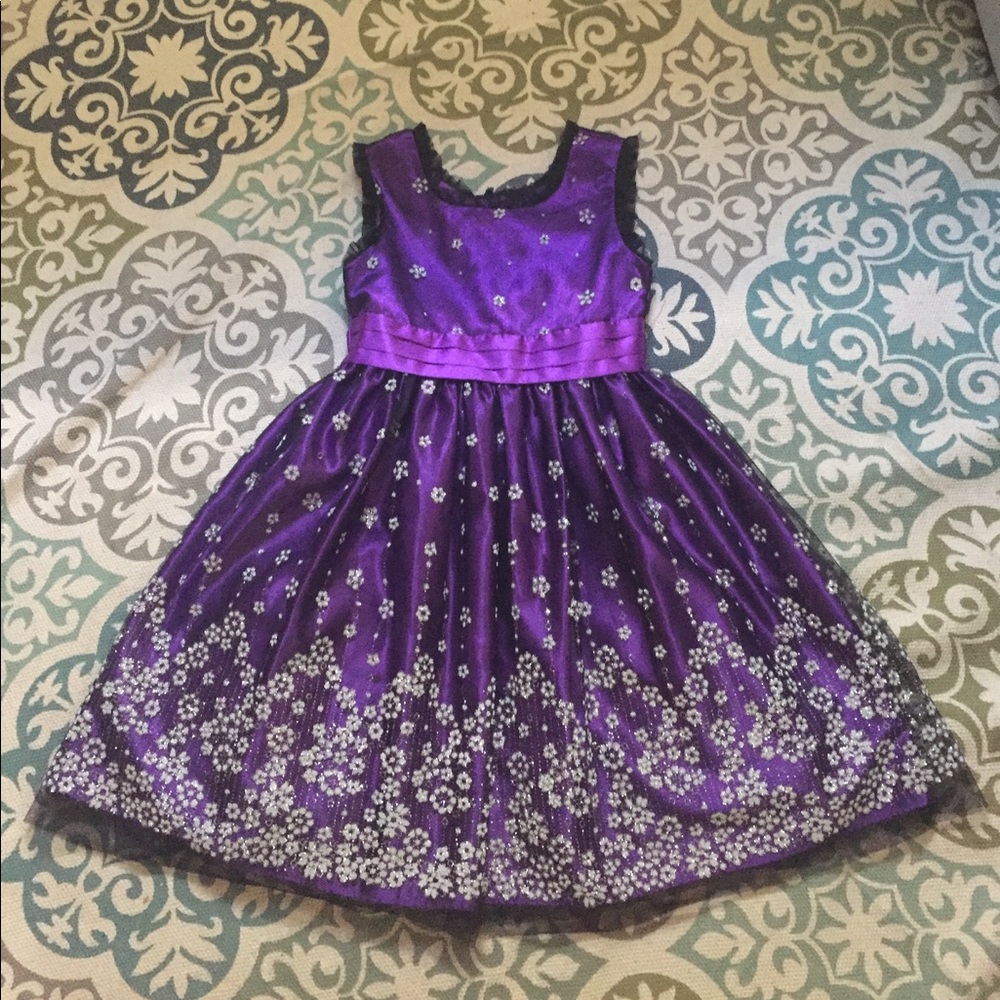 Stunning purple dress with silver beaded sparkles