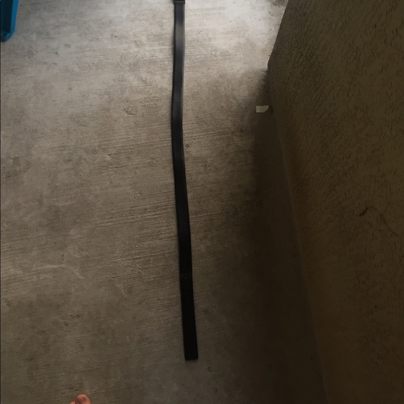 Calvin Klein black size 32 waist belt. - Picture 2 of 3