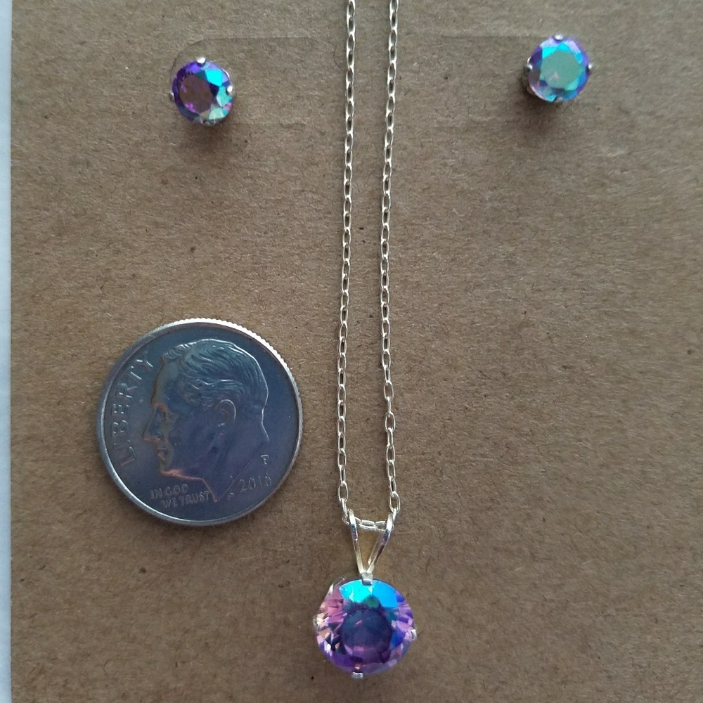 Necklace & earring set