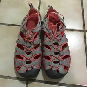 Keen water shoes size 7.5