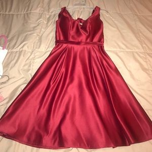 Women's formal/bridesmaid dress.