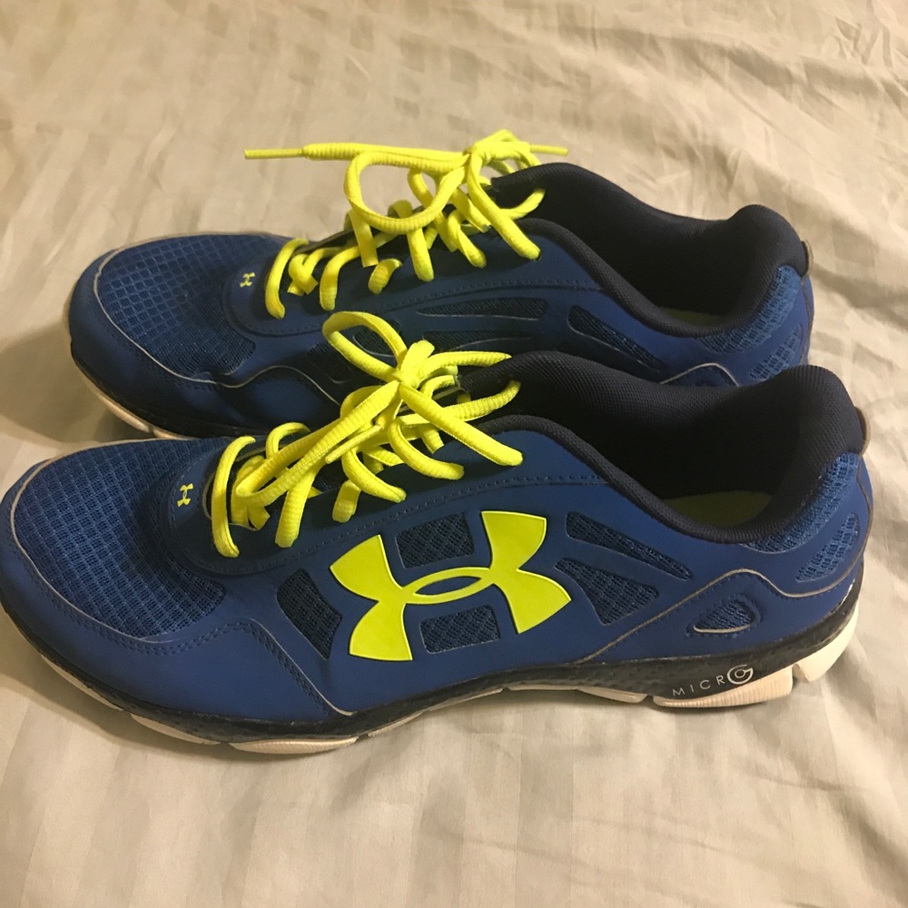Men's under armour tennis shoes