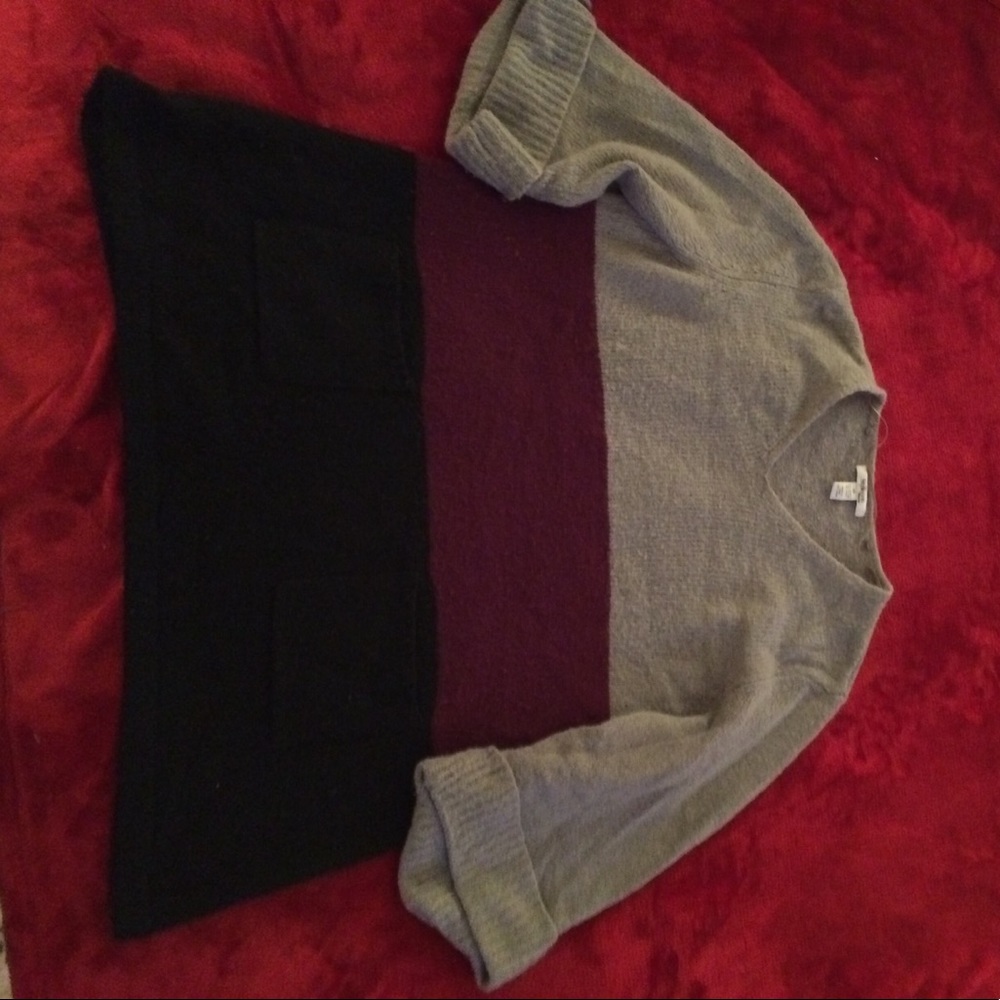 Style and Co ¾ sleeve sweater