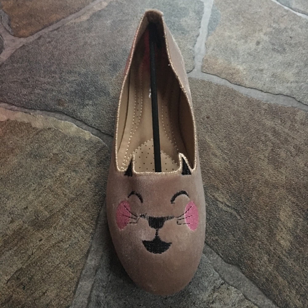 💔LAST PAIR💔 Stacy Cat Loafer - Picture 3 of 3