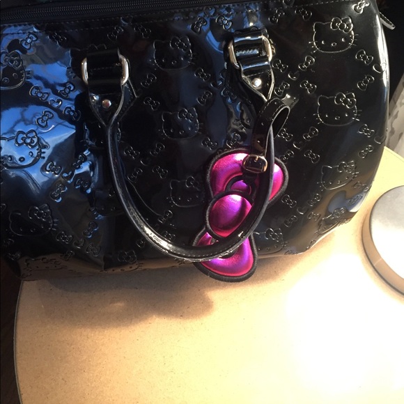 Hello Kitty Handbags - Hello Kitty Purse