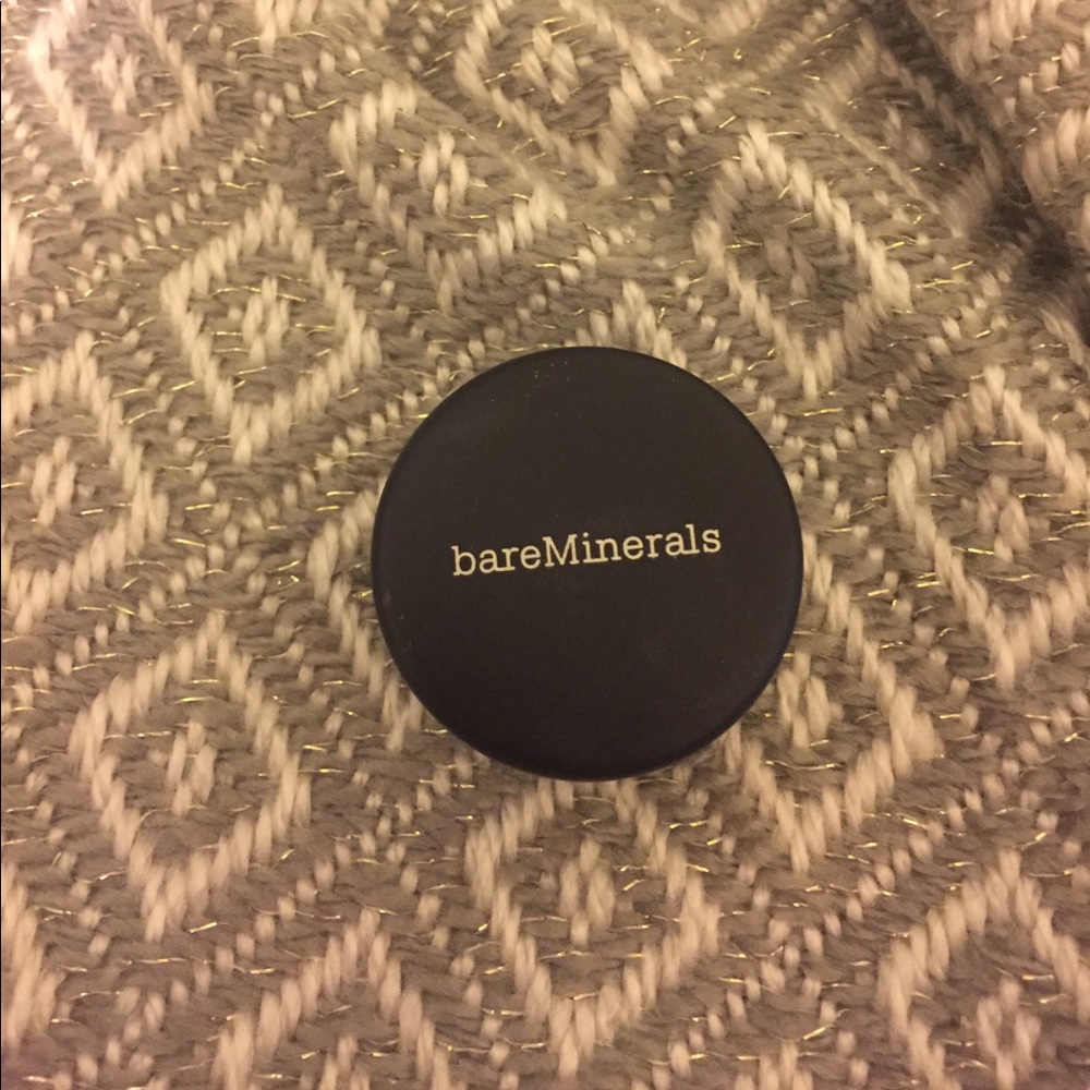 Bare minerals eye color