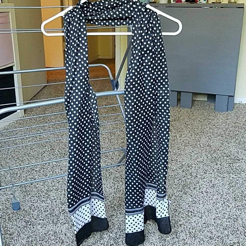 Polka dot light fashion scarf