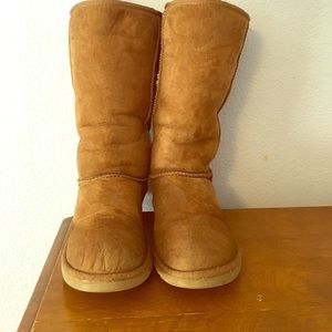 Women's Chestnut Ugg Boots