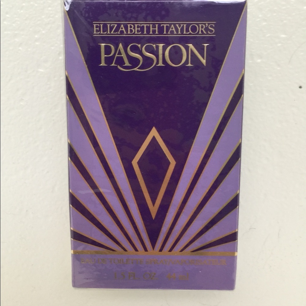 Elizabeth Taylor's Passion eau toilette spray