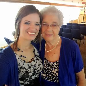 Meet your Posher, Stephanie