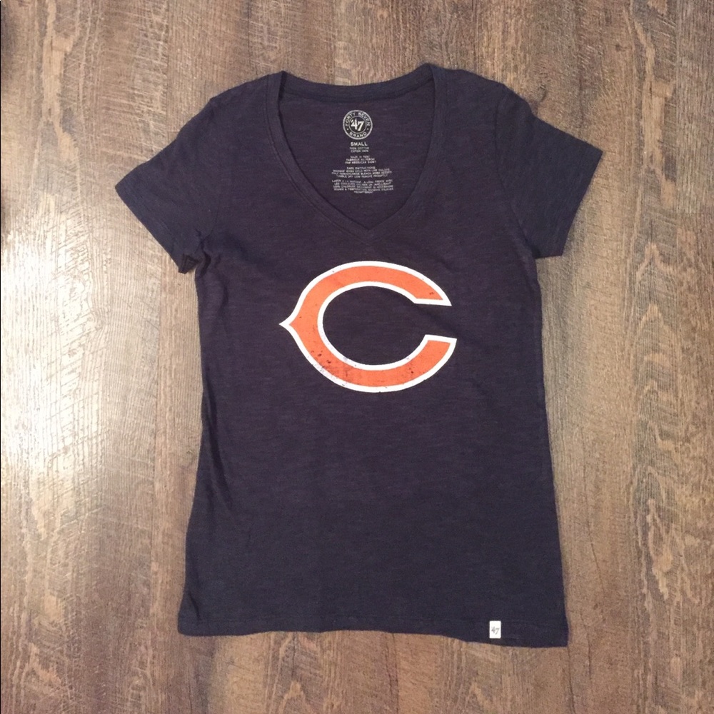 Chicago Bears V-Neck Tee
