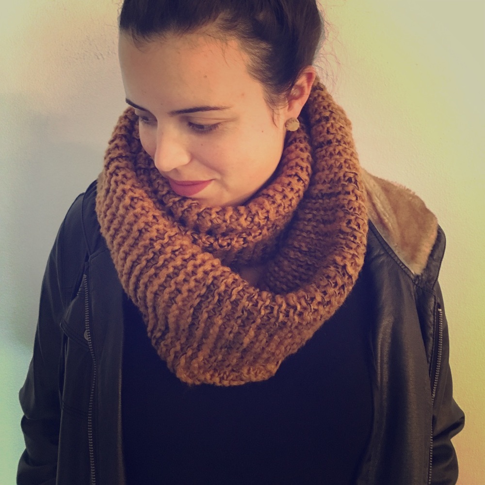 Infinity scarf